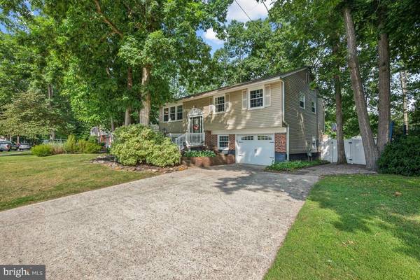 228 WEDGEWOOD DR,  Turnersville,  NJ 08012