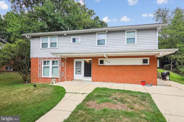 11518 CHARLTON DR, Silver Spring, MD 20902