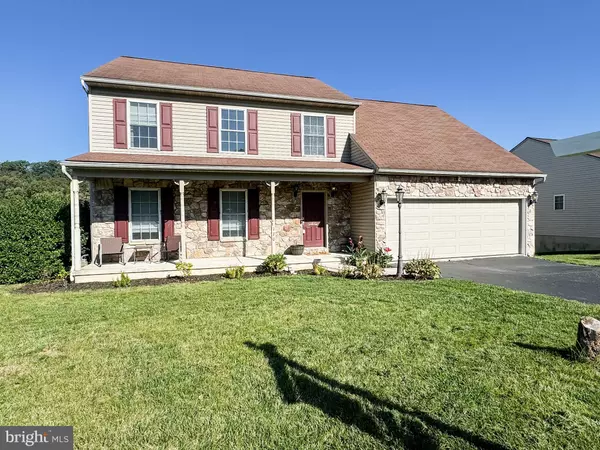 Mount Wolf, PA 17347,170 BRENDAN MEWS