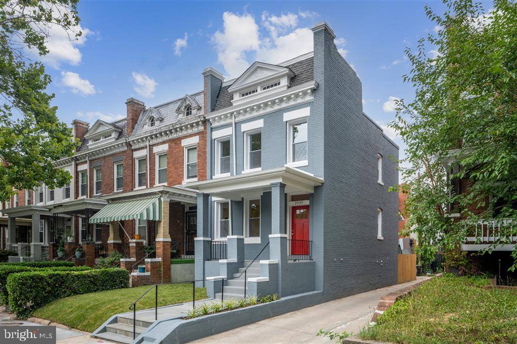 Washington, DC 20010,3555 HOLMEAD PL NW