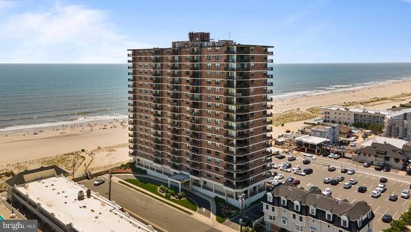 Margate City, NJ 08402,9100 BEACH #502