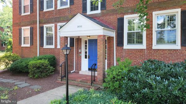 Arlington, VA 22206,2832 ABINGDON ST S #C2