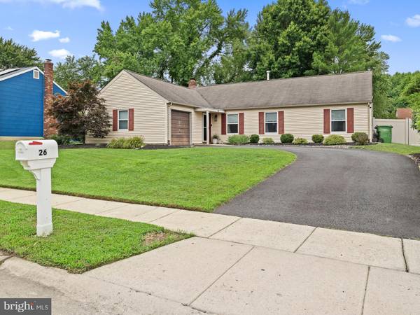 26 HORNSBY DR, Marlton, NJ 08053