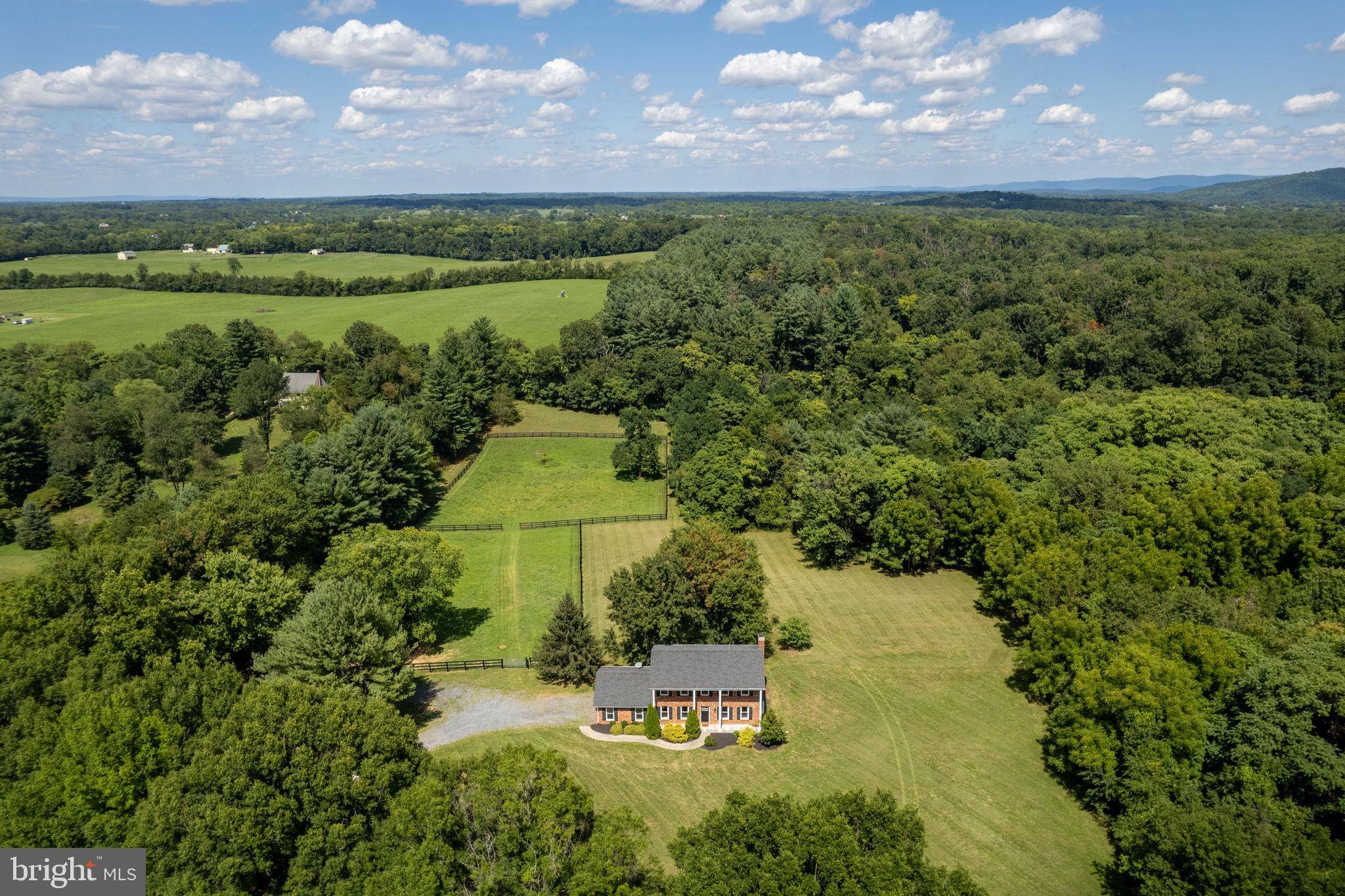 Boyce, VA 22620,459 BURCH LN