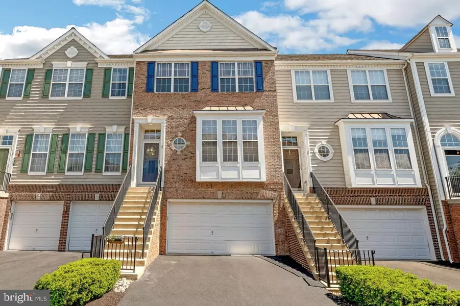 5 CORNERSTONE CT #4103, Doylestown, PA 18901