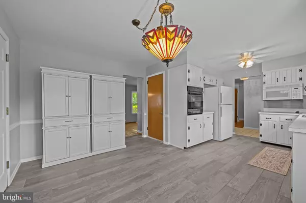 Newark, DE 19711,4 FORGE RD