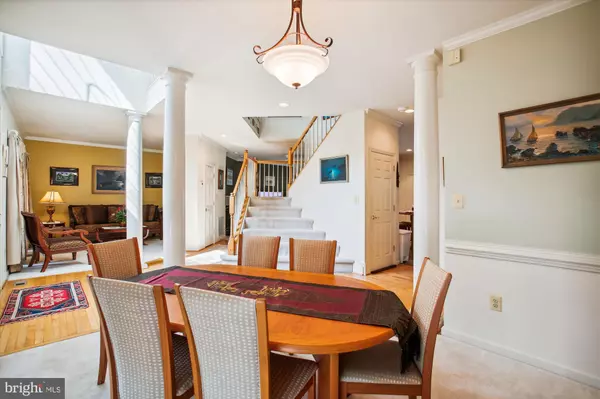Springfield, VA 22150,6197 DEER RIDGE TRL
