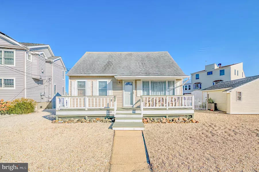 239 MORRIS BLVD, Manahawkin, NJ 08050