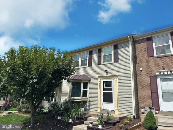 8237 BLUE RIDGE CT, Manassas, VA 20109