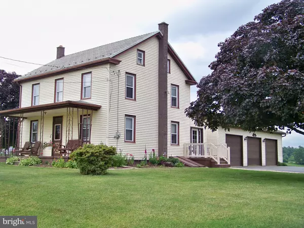 445 HOPKINS MILL RD, Quarryville, PA 17566