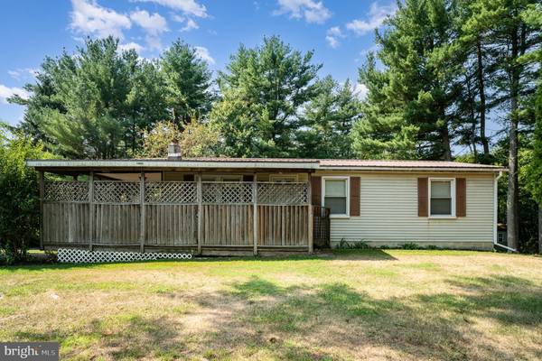 1185 BOWER RD, Shermans Dale, PA 17090