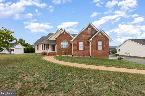 Bowling Green, VA 22427,223 MEADOW LN