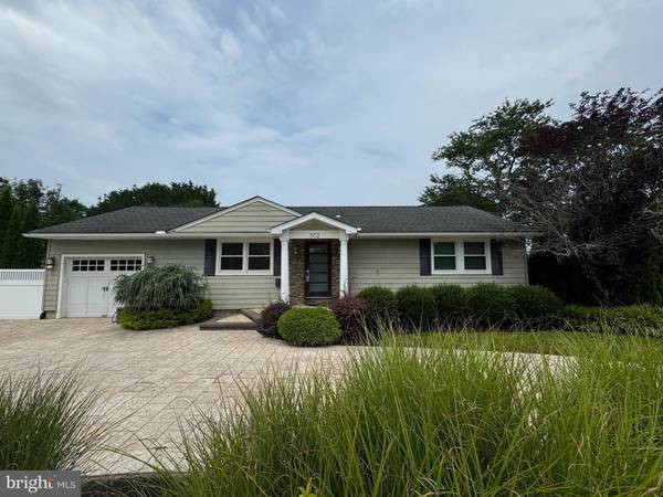 302 SHORE RD,  Linwood,  NJ 08221