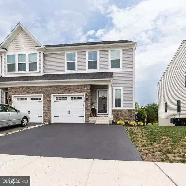 106 KATI CT, Gilbertsville, PA 19525