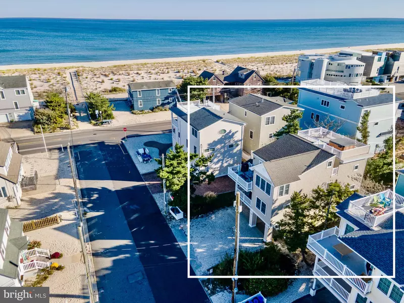 26 E 52ND ST, Long Beach Township, NJ 08008