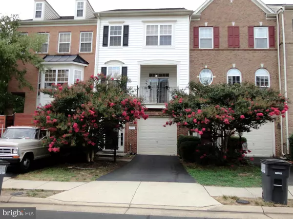 24717 KINGS CANYON SQ, Aldie, VA 20105