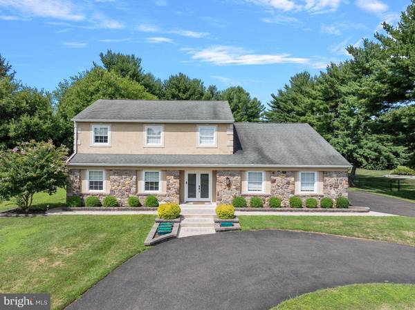 Huntingdon Valley, PA 19006,28 SUMMER PL