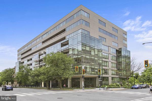 2501 M ST NW #206, Washington, DC 20037