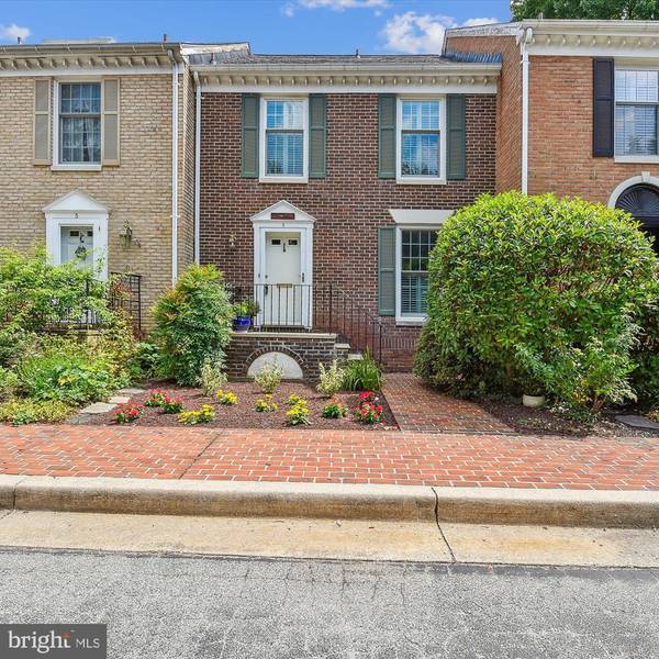 3 PARLIAMENT CT, Baltimore, MD 21212