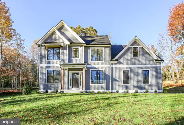 11002 SCOTTS VIEW LN, Fredericksburg, VA 22407