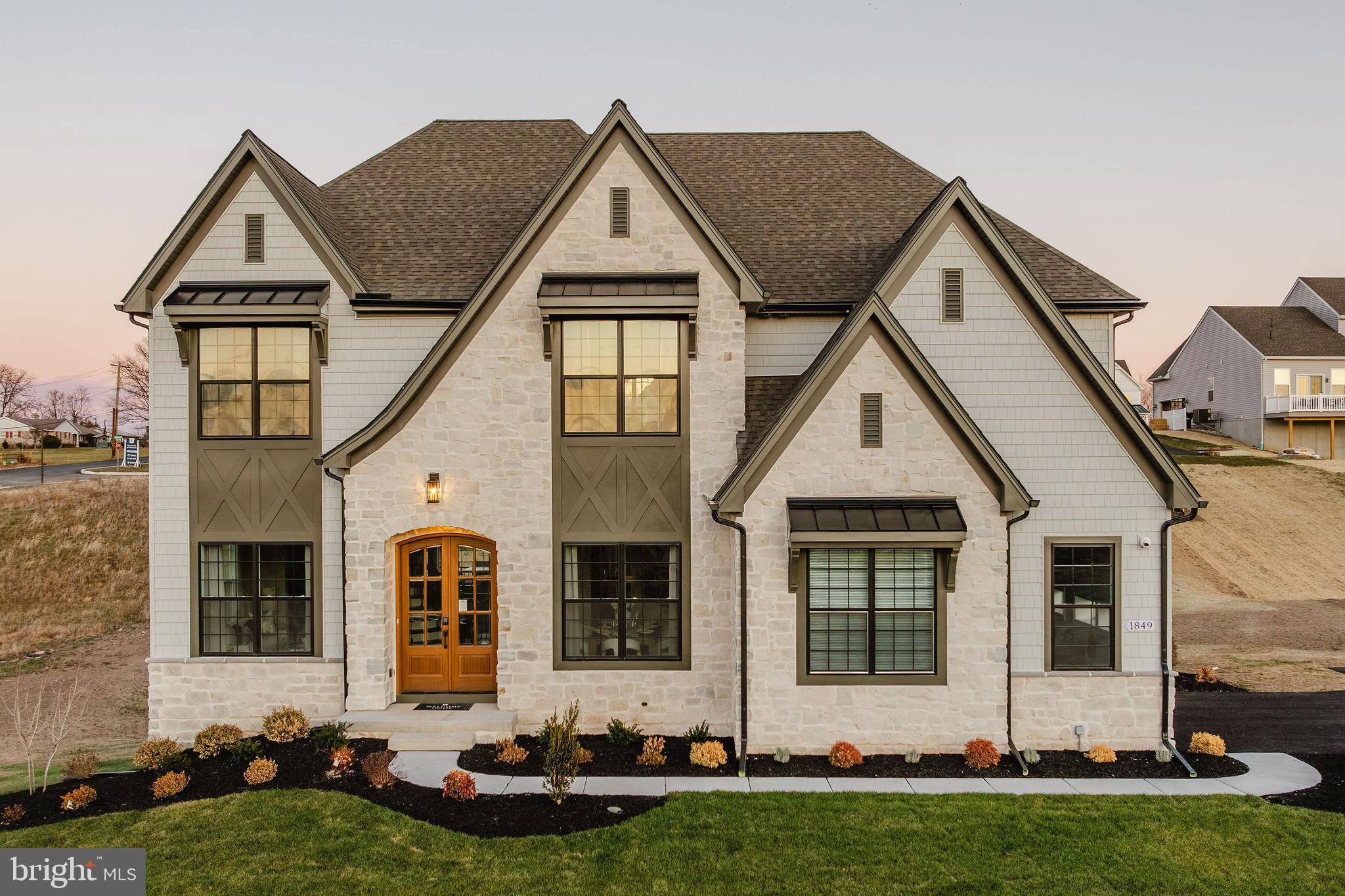 122 SILVER CIRCLE #DEVONSHIRE, Mechanicsburg, PA 17050