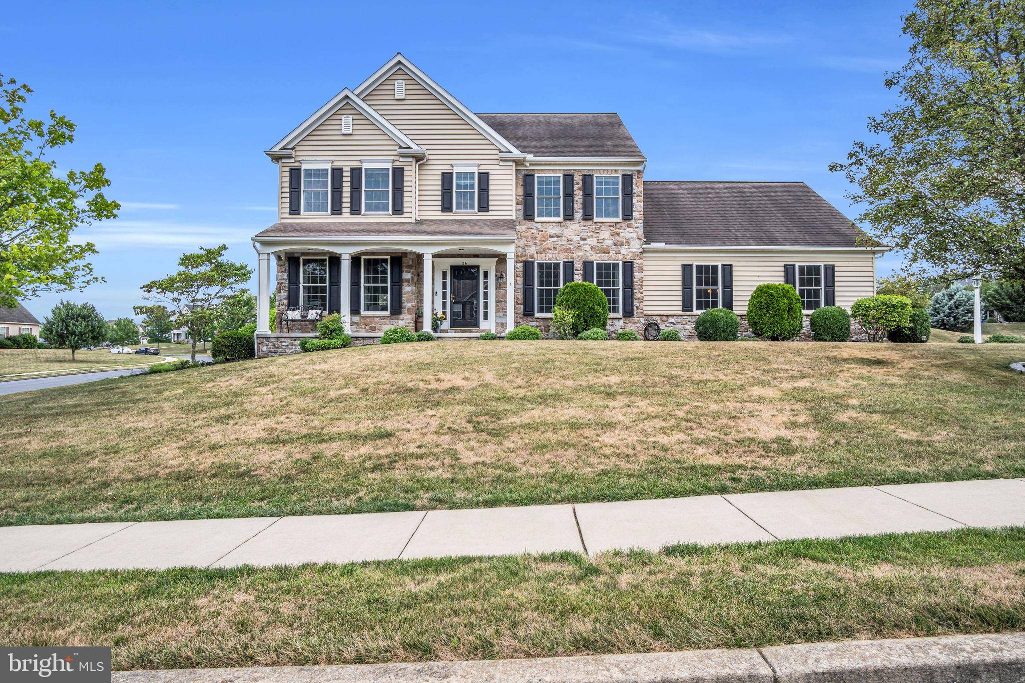 56 BALFOUR DR, Mechanicsburg, PA 17050