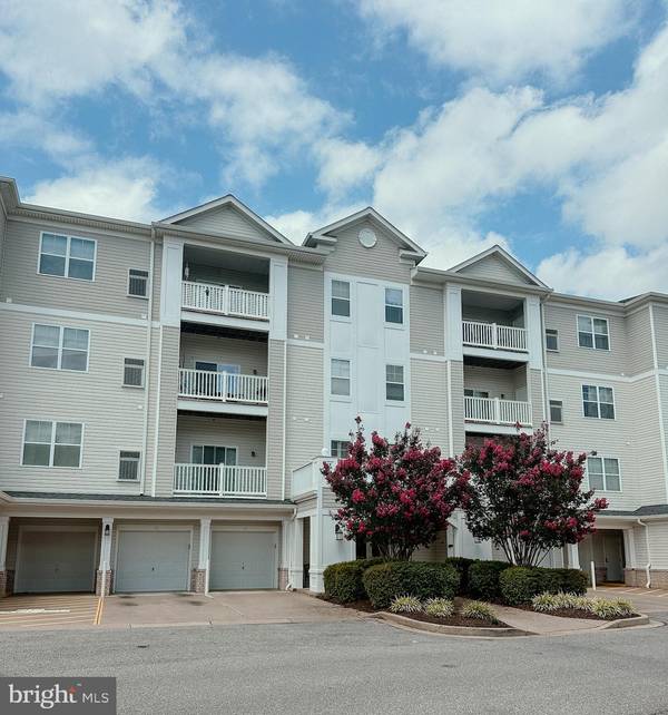 23560 F D R BLVD #405, California, MD 20619