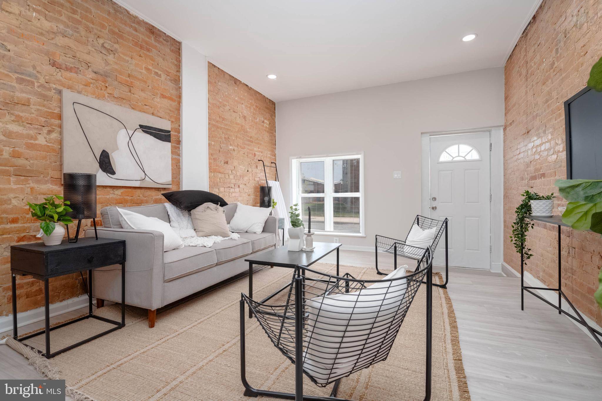 Baltimore, MD 21213,2222 E OLIVER ST