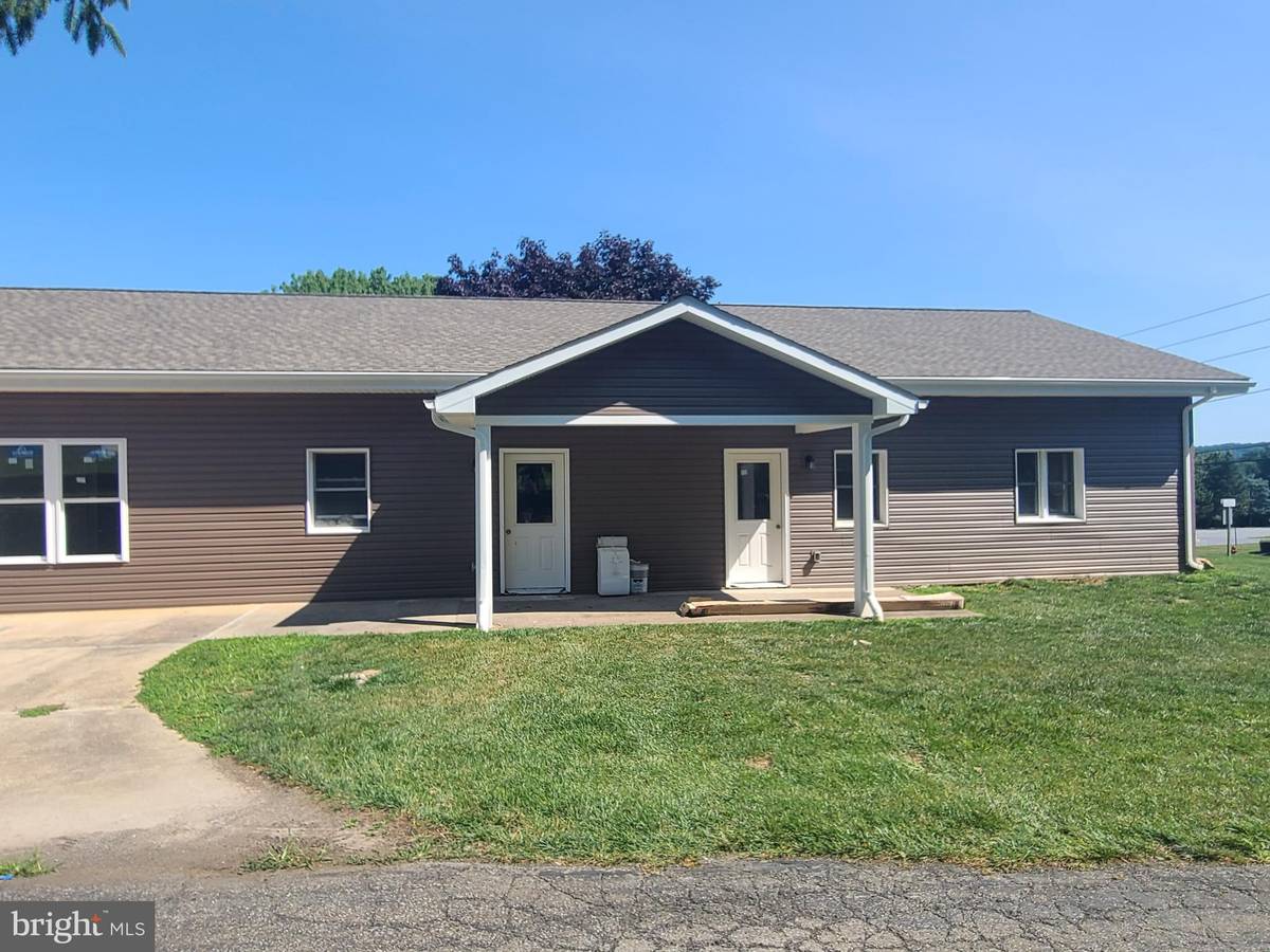 Quarryville, PA 17566,610 ROBERT FULTON HWY #UNIT B