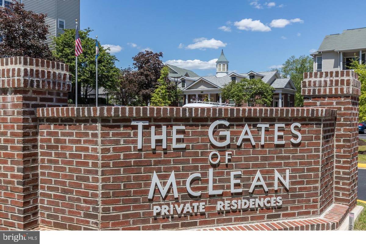 Mclean, VA 22102,1601 SPRING GATE DR #1302