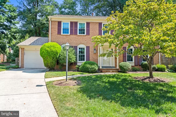 2 STEVENAGE CIR,  Rockville,  MD 20850