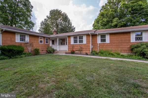 224 LAMBERTVILLE HOPEWELL RD, Hopewell, NJ 08525