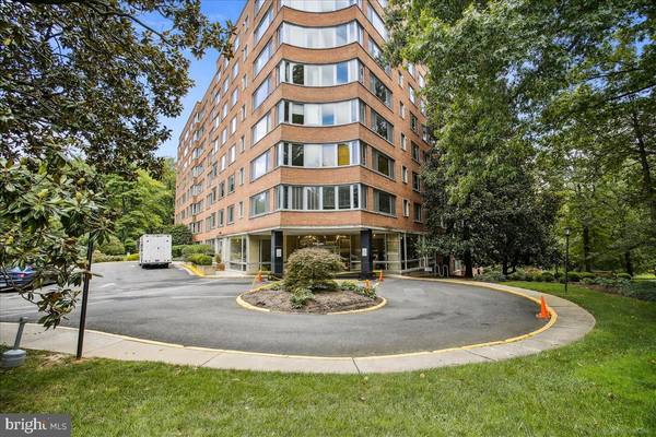 4200 CATHEDRAL AVE NW #1118, Washington, DC 20016