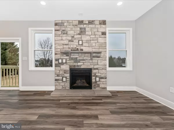 Hagerstown, MD 21742,19127 RED MAPLE DR