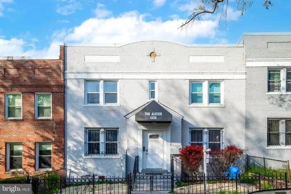 1238 QUEEN ST NE #3, Washington, DC 20002