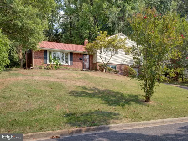 Greenbelt, MD 20770,43 LAKESIDE DR
