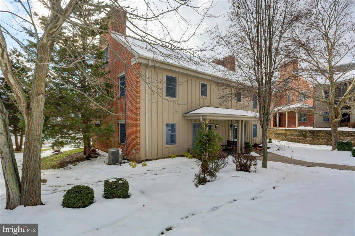 Mercersburg, PA 17236,13884 POND VIEW LANE