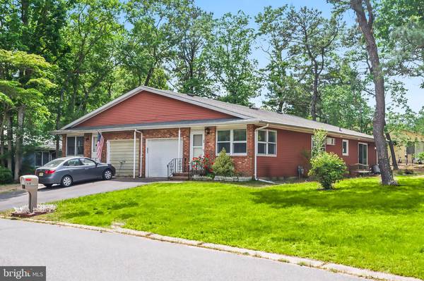 6-B MAGNOLIA RD, Manahawkin, NJ 08050