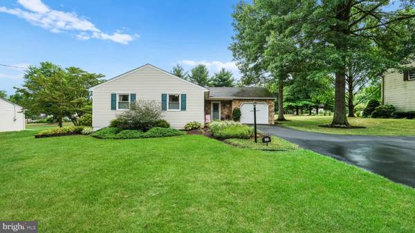 626 ORCHARD RD, Sellersville, PA 18960