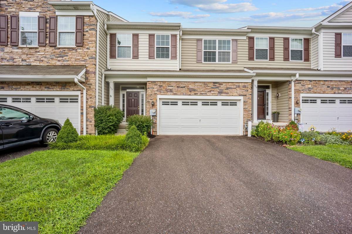 Royersford, PA 19468,317 FAIRFIELD CIR S