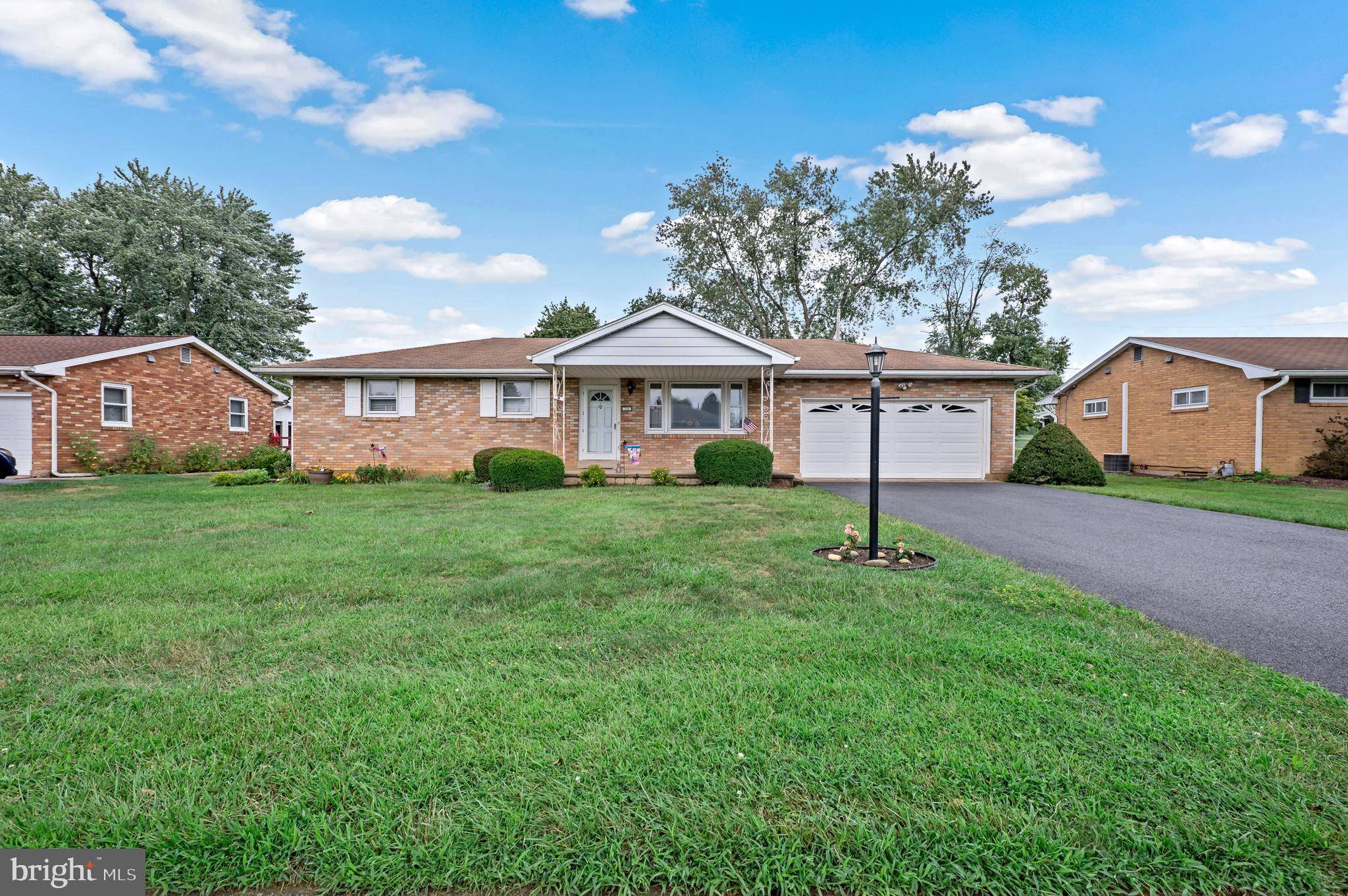 Allentown, PA 18109,73 COLONIAL RD