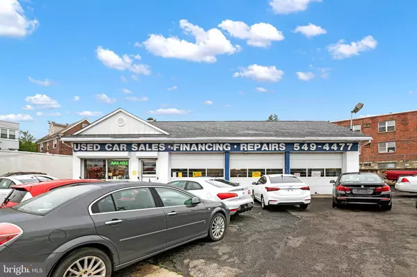 Philadelphia, PA 19120,6200-6 N 5TH ST