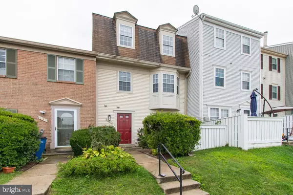 4 APPLEDOWRE CT #66, Germantown, MD 20876