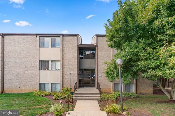 18912 SMOOTHSTONE WAY #5, Montgomery Village, MD 20886