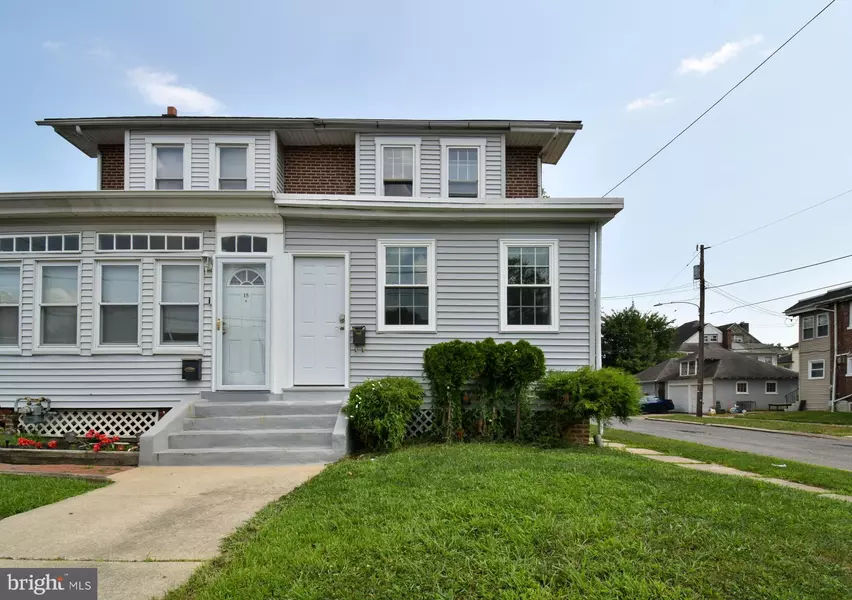 17 W MOWRY ST, Chester, PA 19013