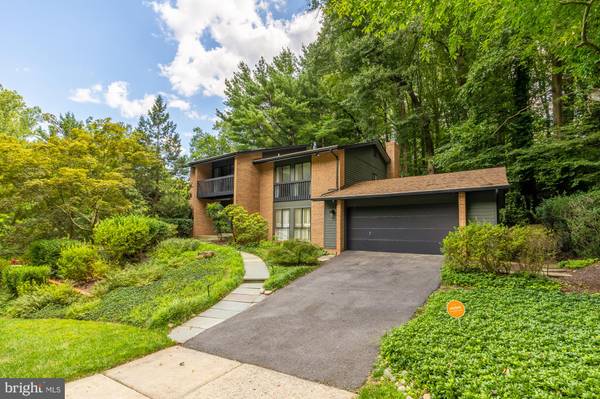 6808 CARLYNN CT, Bethesda, MD 20817