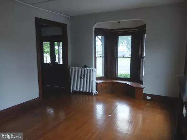 Plumsteadville, PA 18949,5870 EASTON RD #A