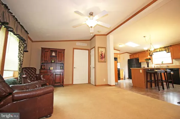 Downingtown, PA 19335,23 DENNIS DR