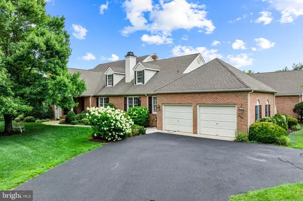 Moorestown, NJ 08057,431 MALLARD LN