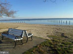 Colonial Beach, VA 22443,9TH ST